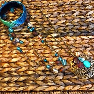 ‼️CLEARANCE‼️ 🍟 Cute costume jewelry bundle of 3 🍟